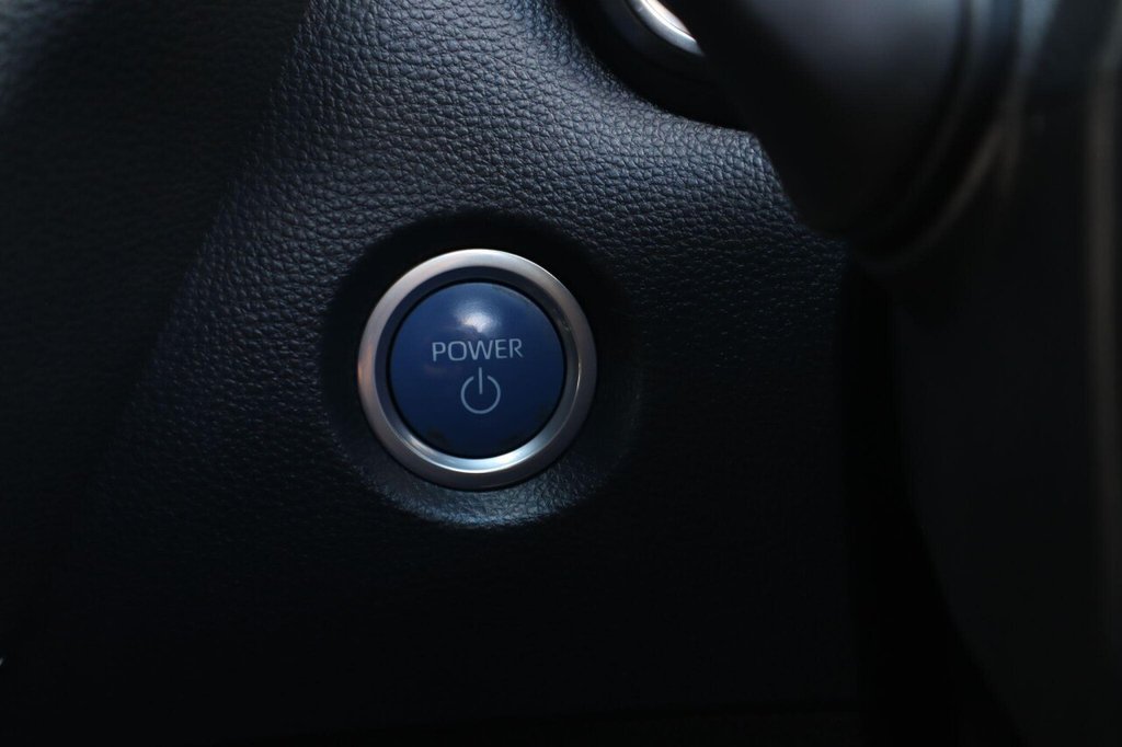 Used Toyota Corolla 2021 for sale - 77014402: Photo 31