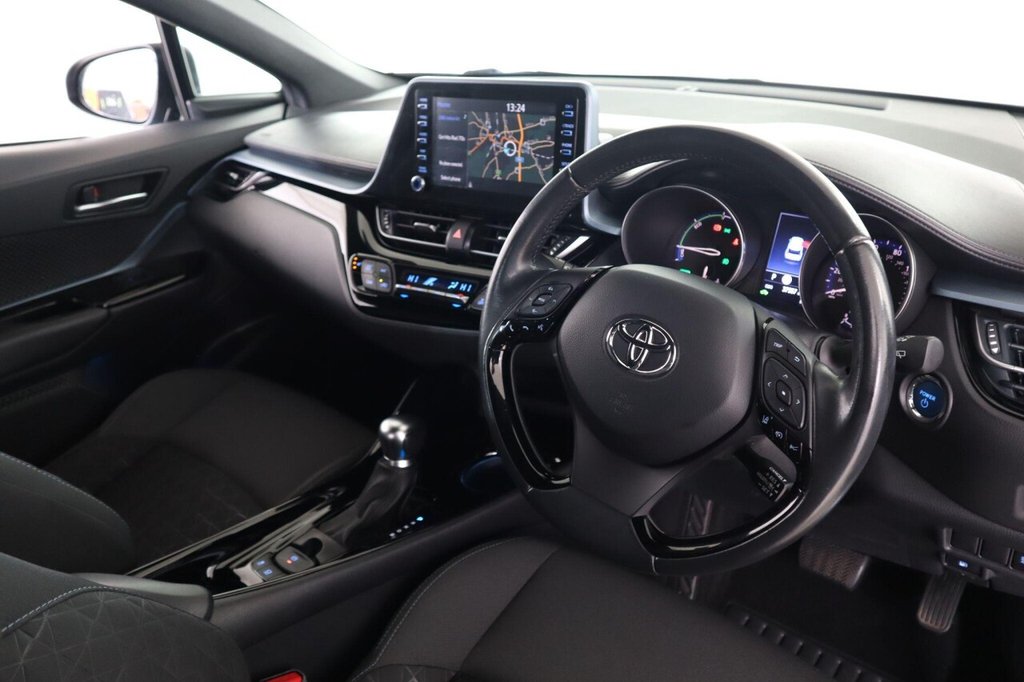 Used Toyota C-HR 2022 for sale - 76080807: Photo 12
