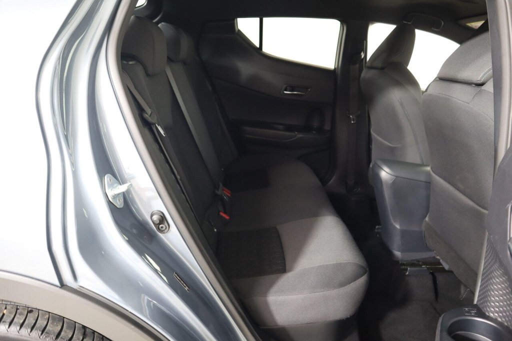 Used Toyota C-HR 2022 for sale - 76080807: Photo 15
