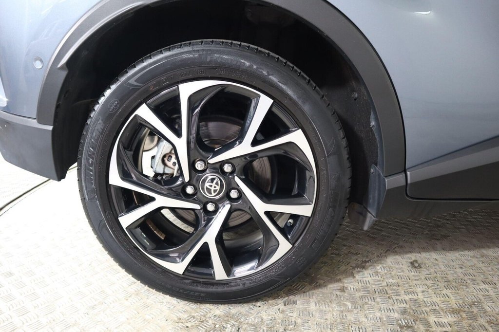 Used Toyota C-HR 2022 for sale - 76080807: Photo 32