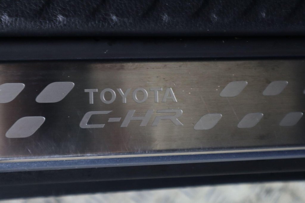 Used Toyota C-HR 2022 for sale - 76080807: Photo 49