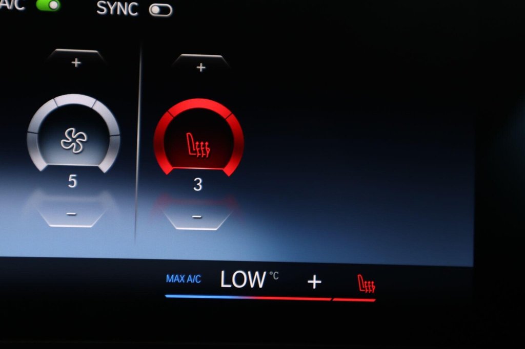 Used BMW 3 Series 2024 for sale - 77408582: Photo 32