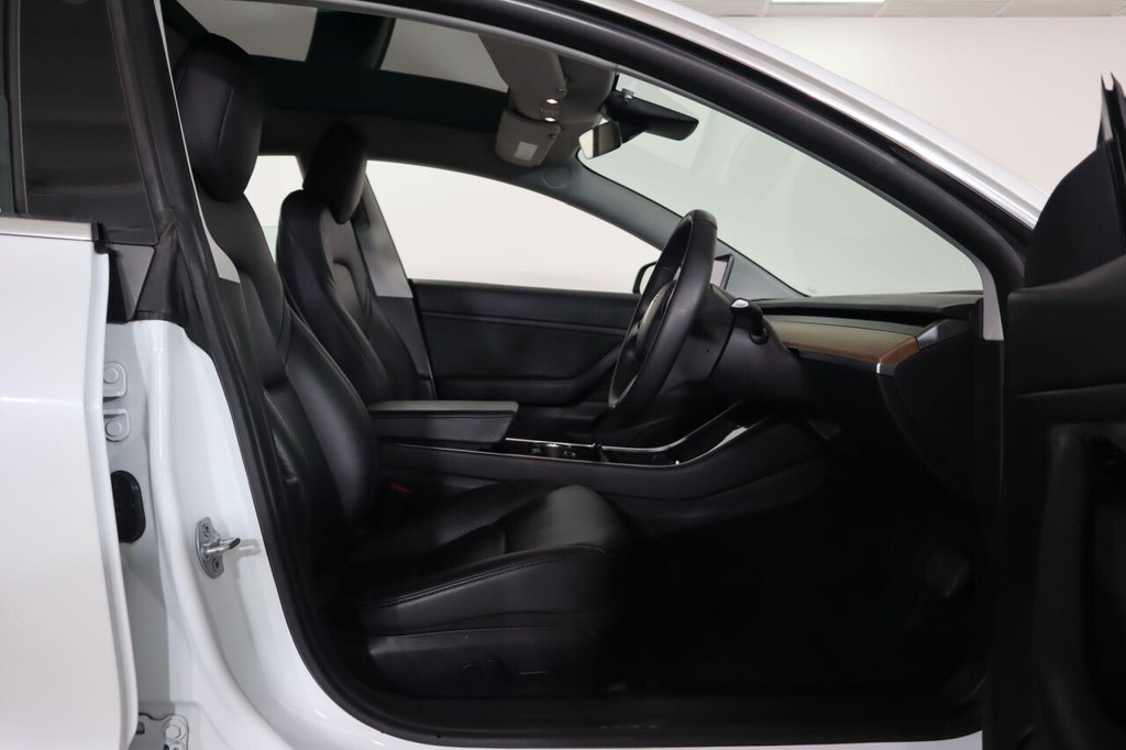 Used Tesla Model 3 2020 for sale - 76900860: Photo 12