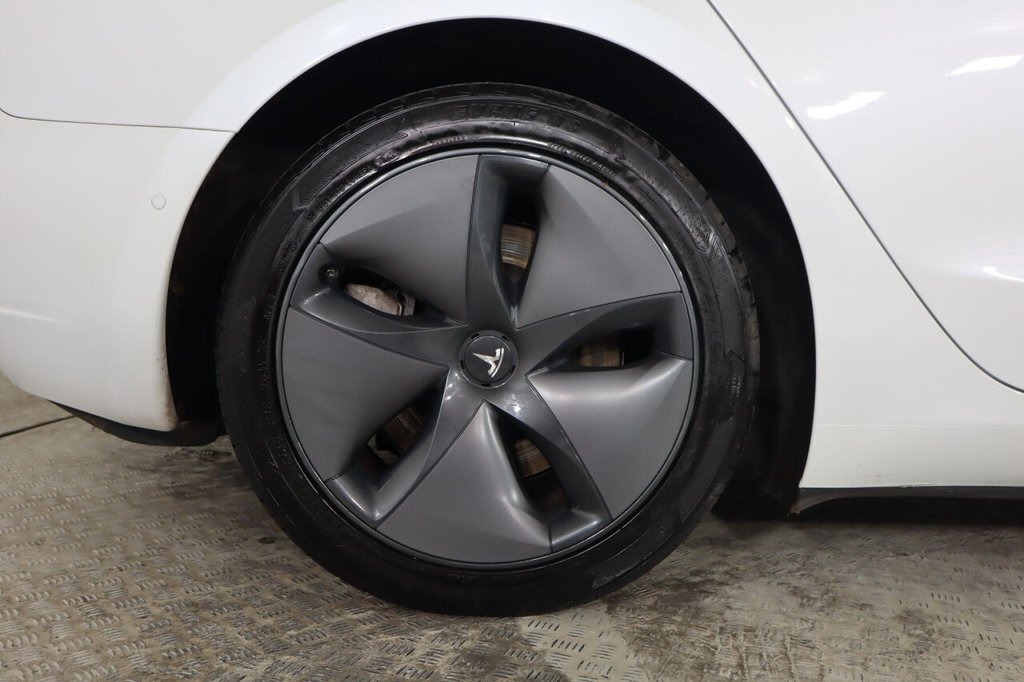 Used Tesla Model 3 2020 for sale - 76900860: Photo 23