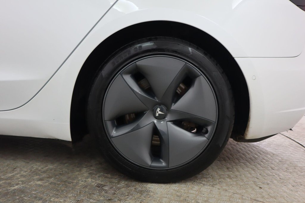 Used Tesla Model 3 2020 for sale - 76900860: Photo 24