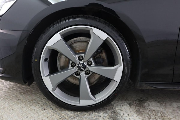 Used Audi A4 2020 for sale - 76313104: Photo 32