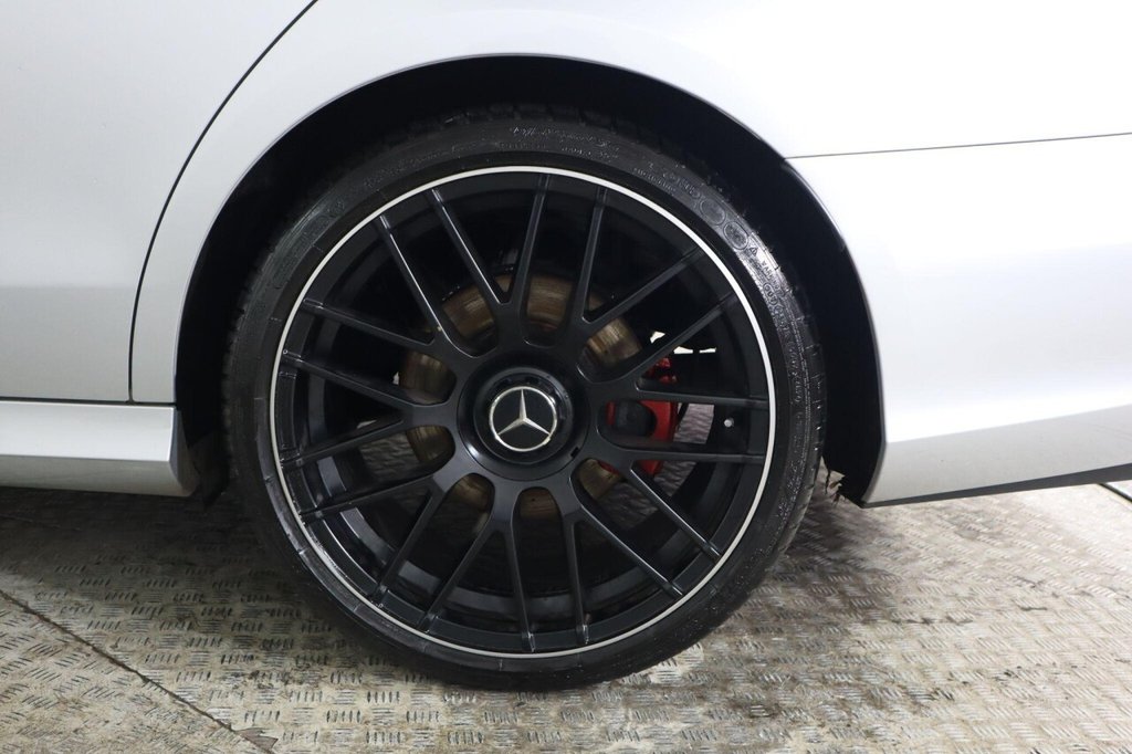 Used Mercedes-Benz E Class 2020 for sale - 76559472: Photo 32