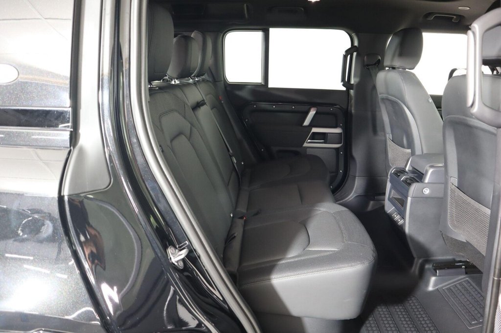 Used Land Rover Defender 2023 for sale - 76482214: Photo 14