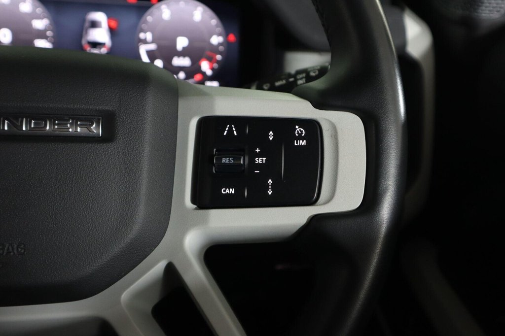 Used Land Rover Defender 2023 for sale - 76482214: Photo 16