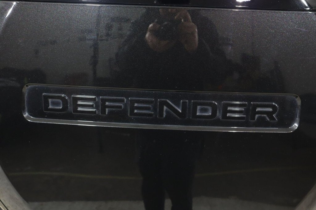 Used Land Rover Defender 2023 for sale - 76482214: Photo 33