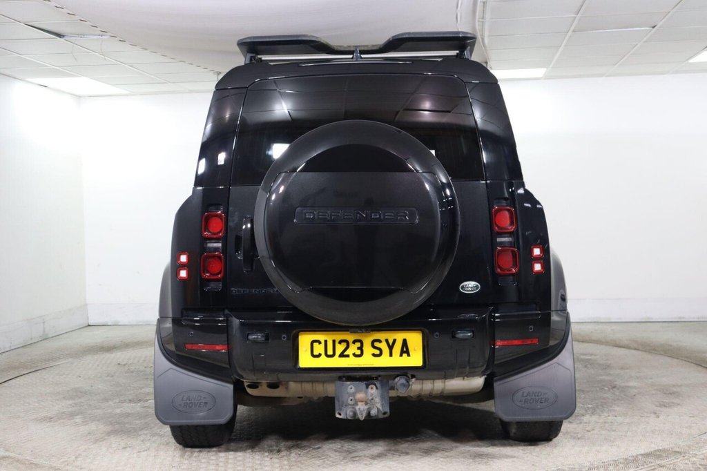 Used Land Rover Defender 2023 for sale - 76482214: Photo 9
