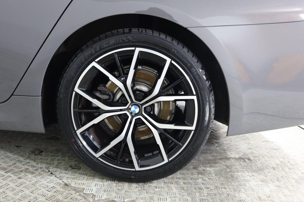 Used BMW 5 Series 2022 for sale - 77452226: Photo 32