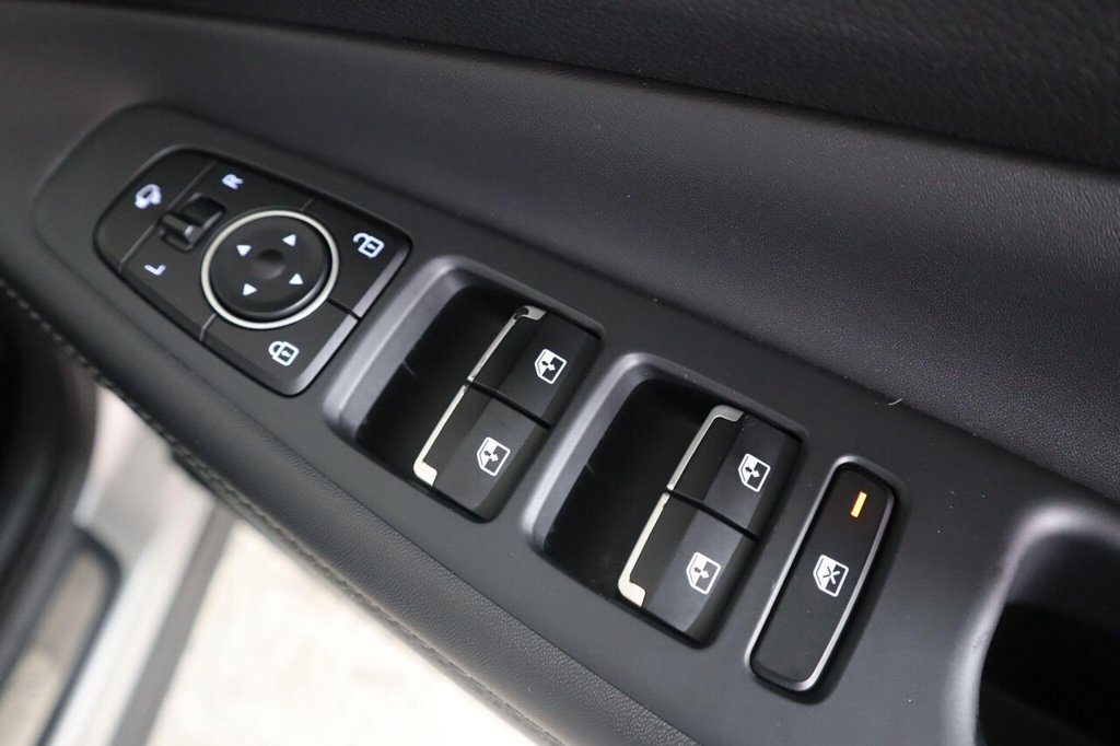 Used Hyundai Santa Fe 2022 for sale - 77027494: Photo 17