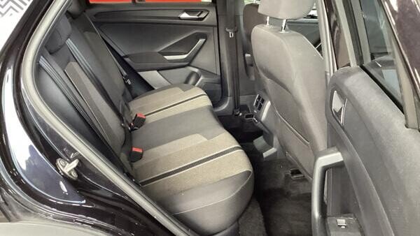 Used Volkswagen T-Roc 2021 for sale - 77953063: Photo 11