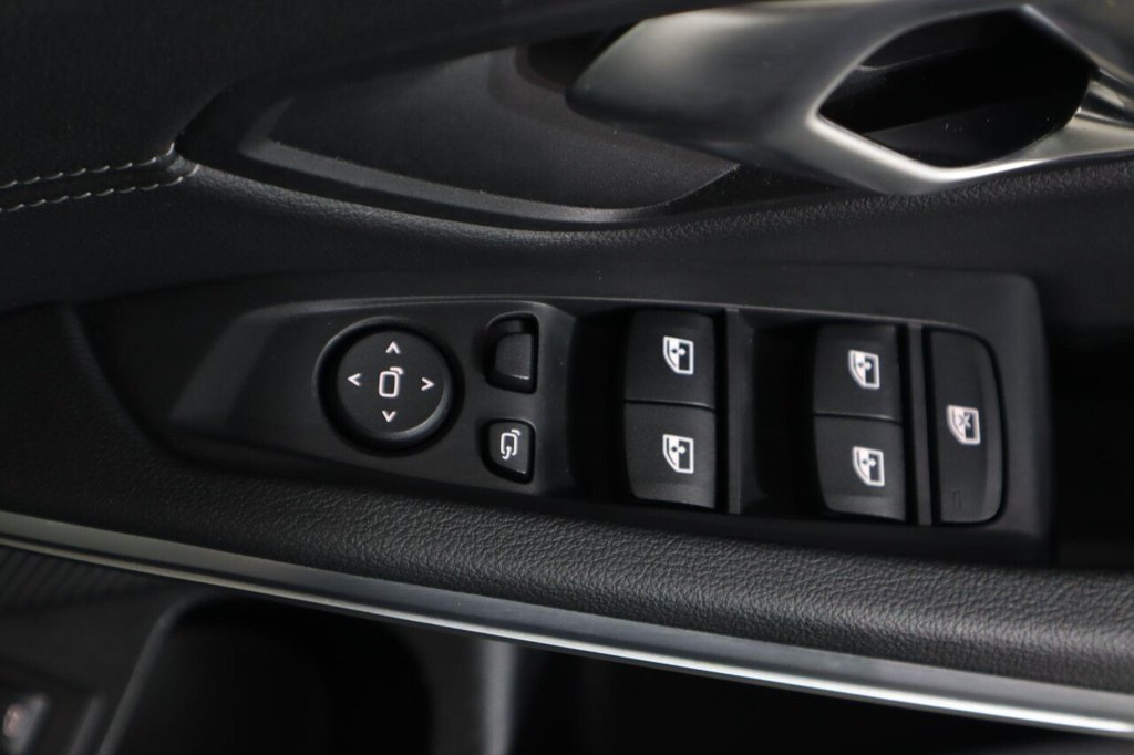 Used BMW 3 Series 2024 for sale - 77905398: Photo 24