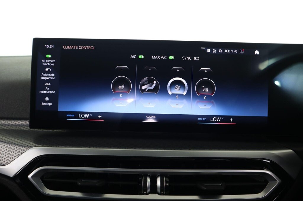 Used BMW 3 Series 2024 for sale - 77905398: Photo 32