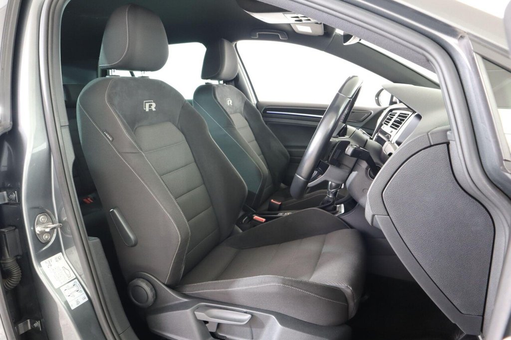 Used Volkswagen Golf 2019 for sale - 76291721: Photo 15