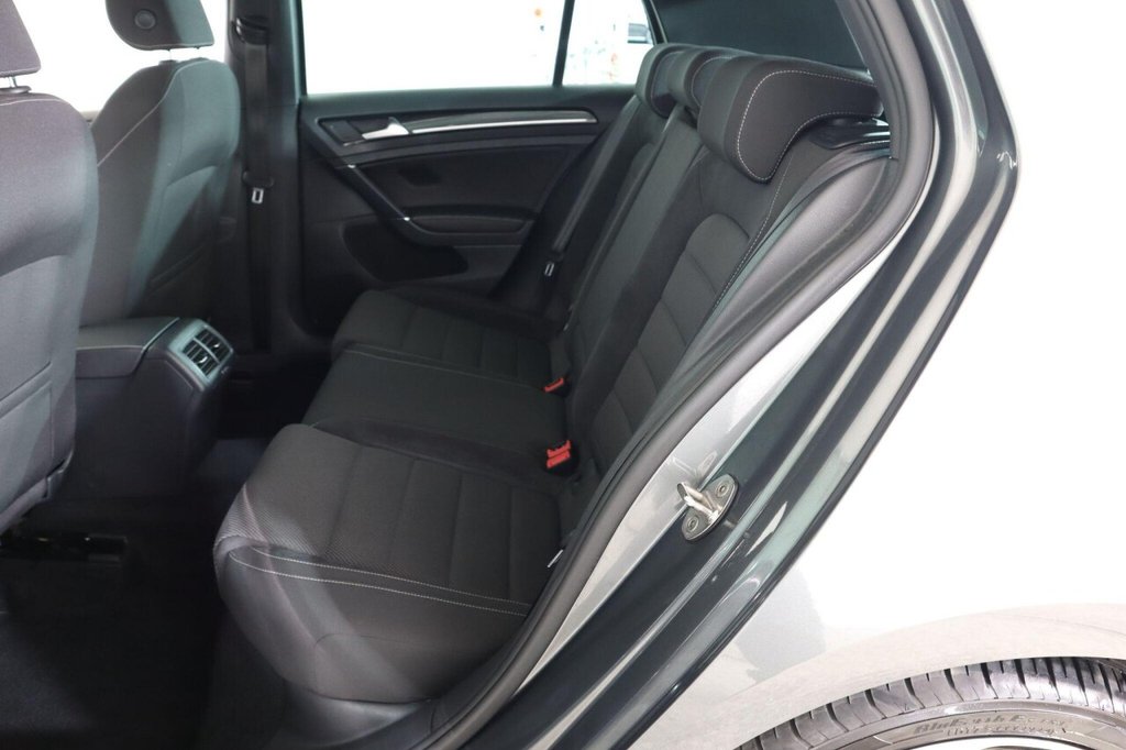 Used Volkswagen Golf 2019 for sale - 76291721: Photo 17