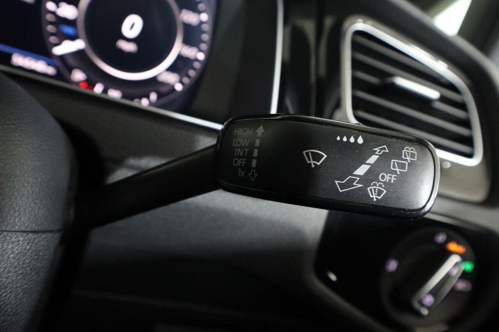 Used Volkswagen Golf 2019 for sale - 76291721: Photo 20