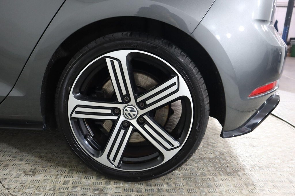 Used Volkswagen Golf 2019 for sale - 76291721: Photo 30