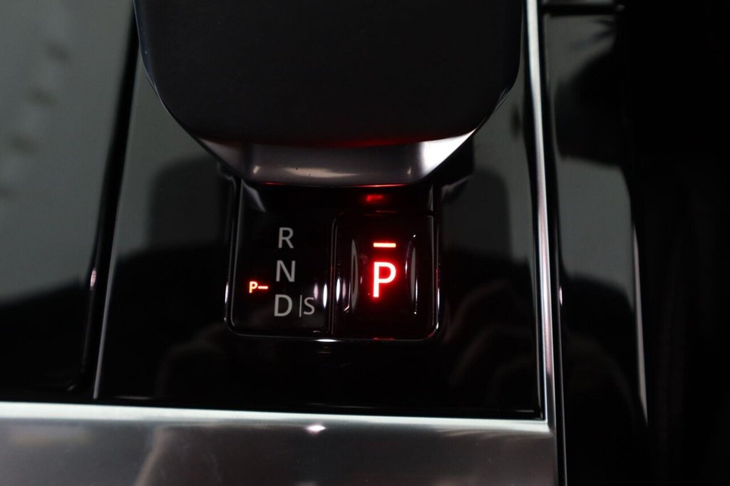 Used Land Rover Range Rover Velar 2022 for sale - 77172143: Photo 21