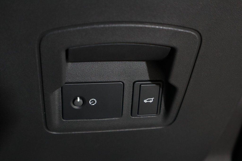 Used Land Rover Range Rover Velar 2022 for sale - 77172143: Photo 22