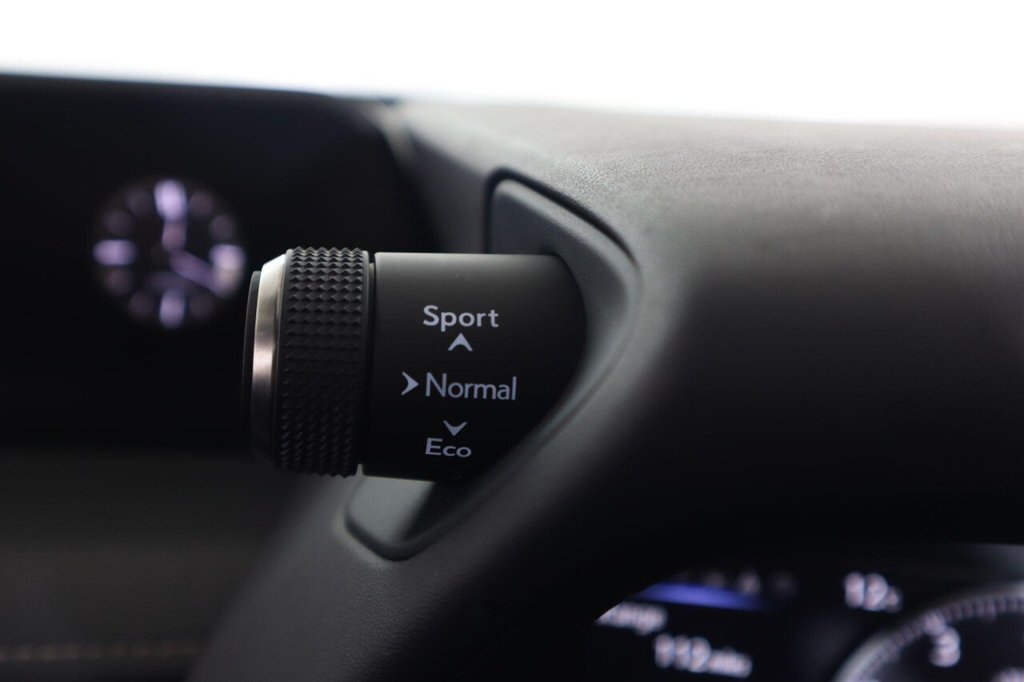 Used Lexus UX 2021 for sale - 77370141: Photo 22