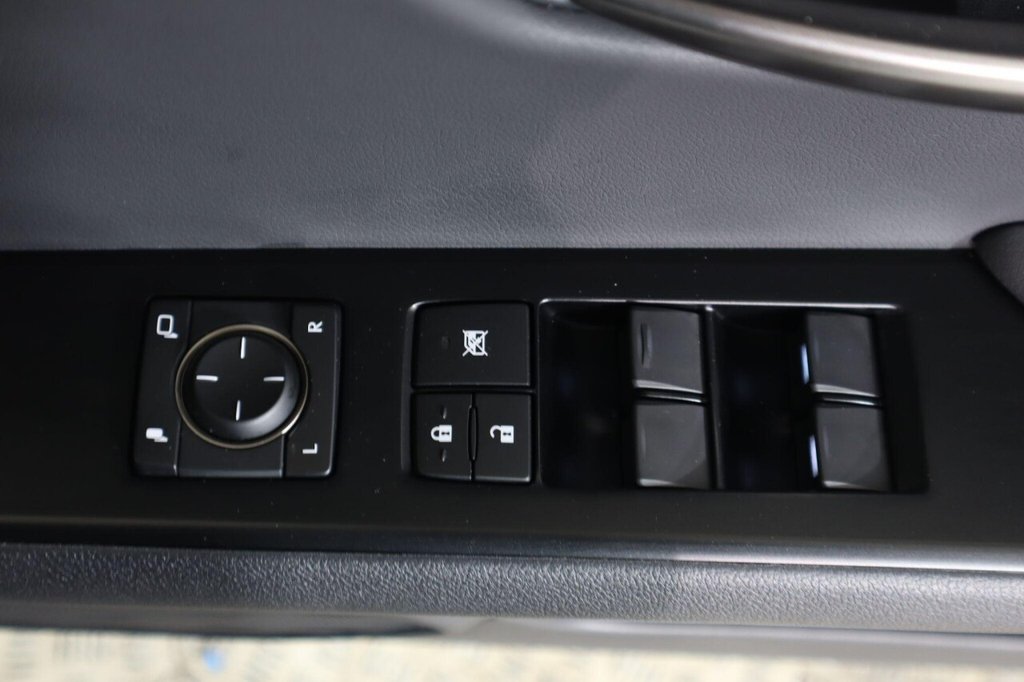 Used Lexus UX 2021 for sale - 77370141: Photo 31