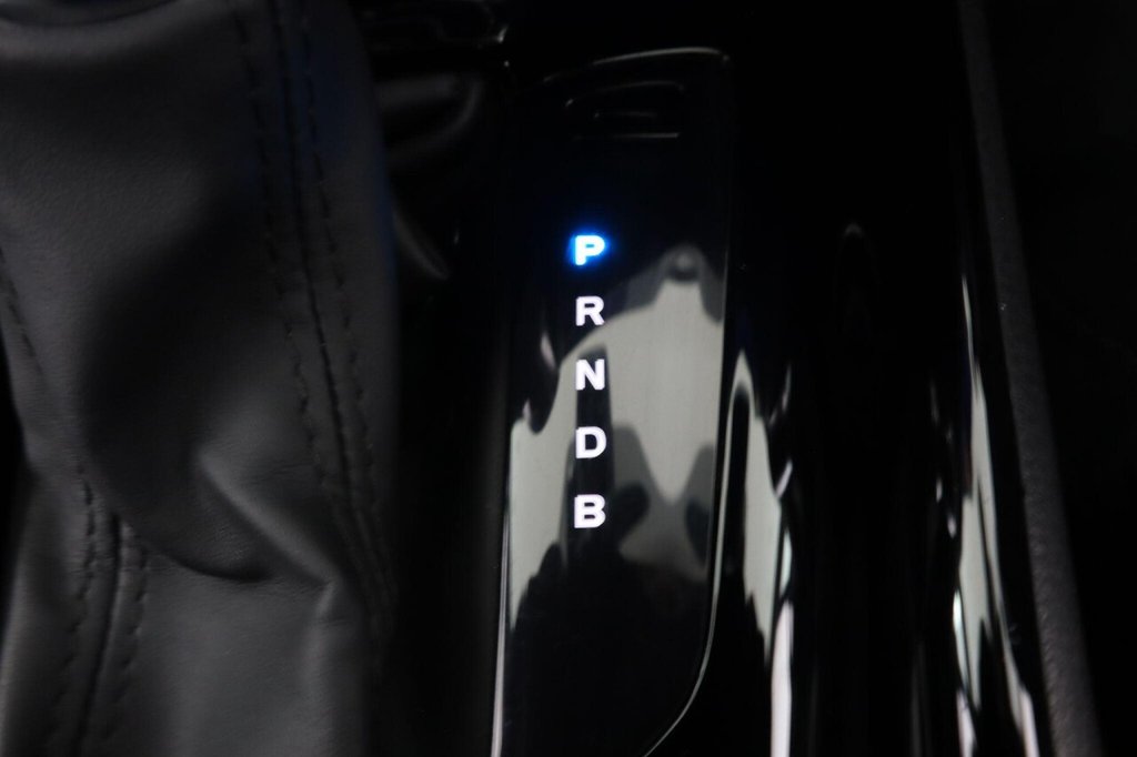 Used Toyota C-HR 2023 for sale - 78030817: Photo 21