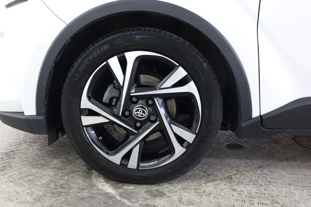 Used Toyota C-HR 2023 for sale - 78030817: Photo 31