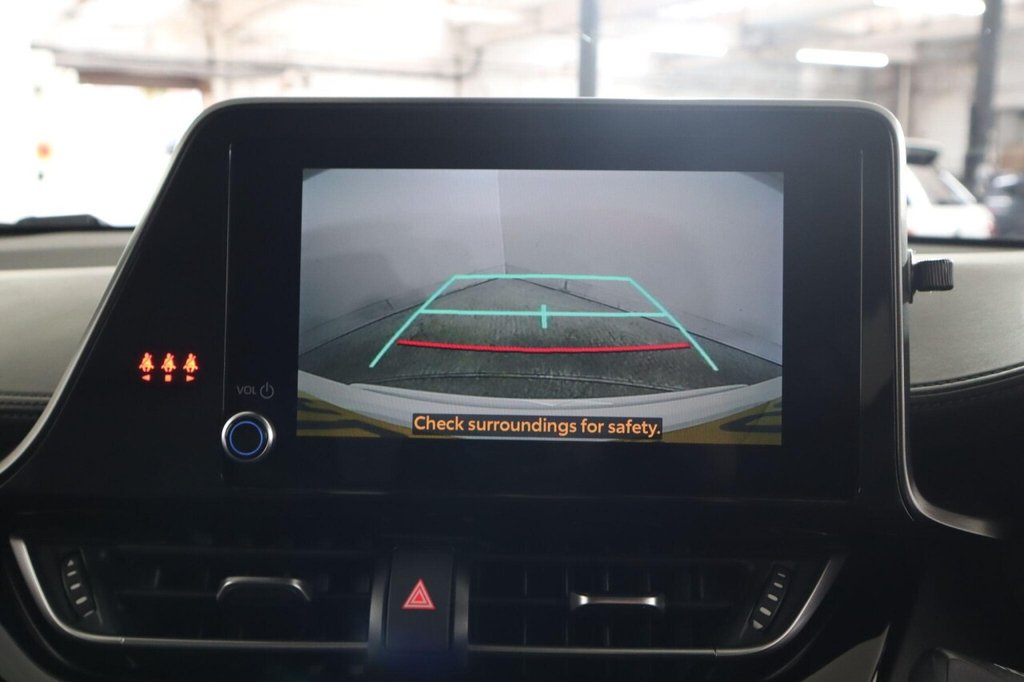 Used Toyota C-HR 2023 for sale - 78030817: Photo 42