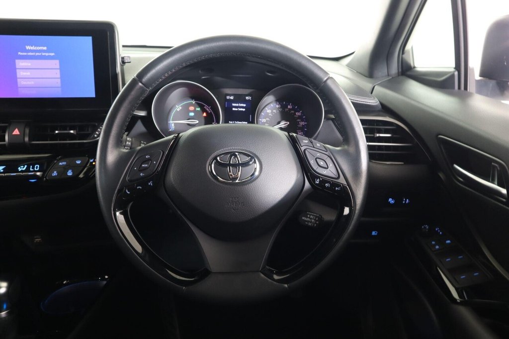 Used Toyota C-HR 2023 for sale - 78030817: Photo 44