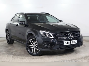 Mercedes-Benz - GLA
