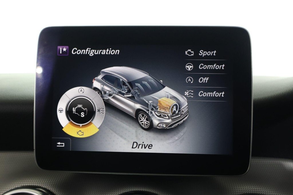 Used Mercedes-Benz GLA 2019 for sale - 76655322: Photo 46