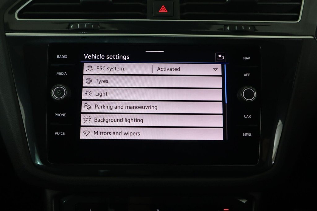 Used Volkswagen Tiguan 2021 for sale - 76203479: Photo 40