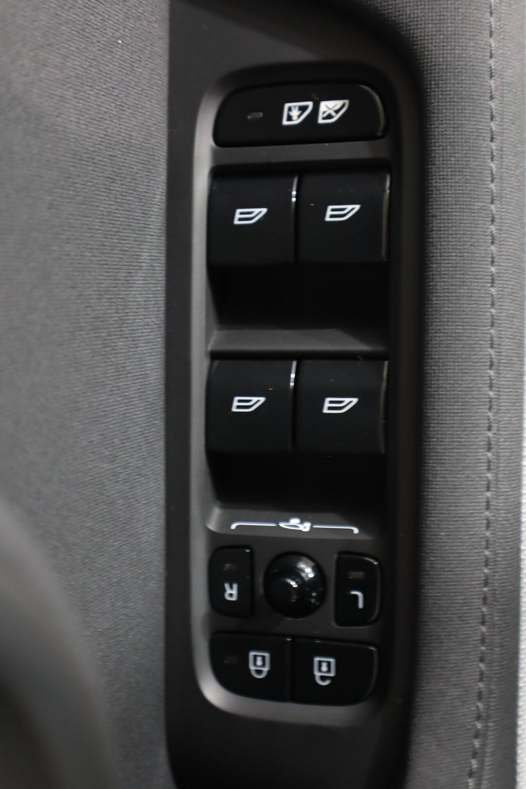 Used Polestar Polestar 2 2022 for sale - 76535537: Photo 26