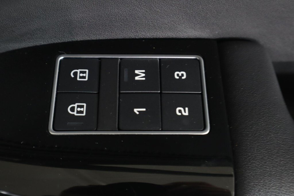 Used Land Rover Range Rover Sport 2021 for sale - 76267166: Photo 31