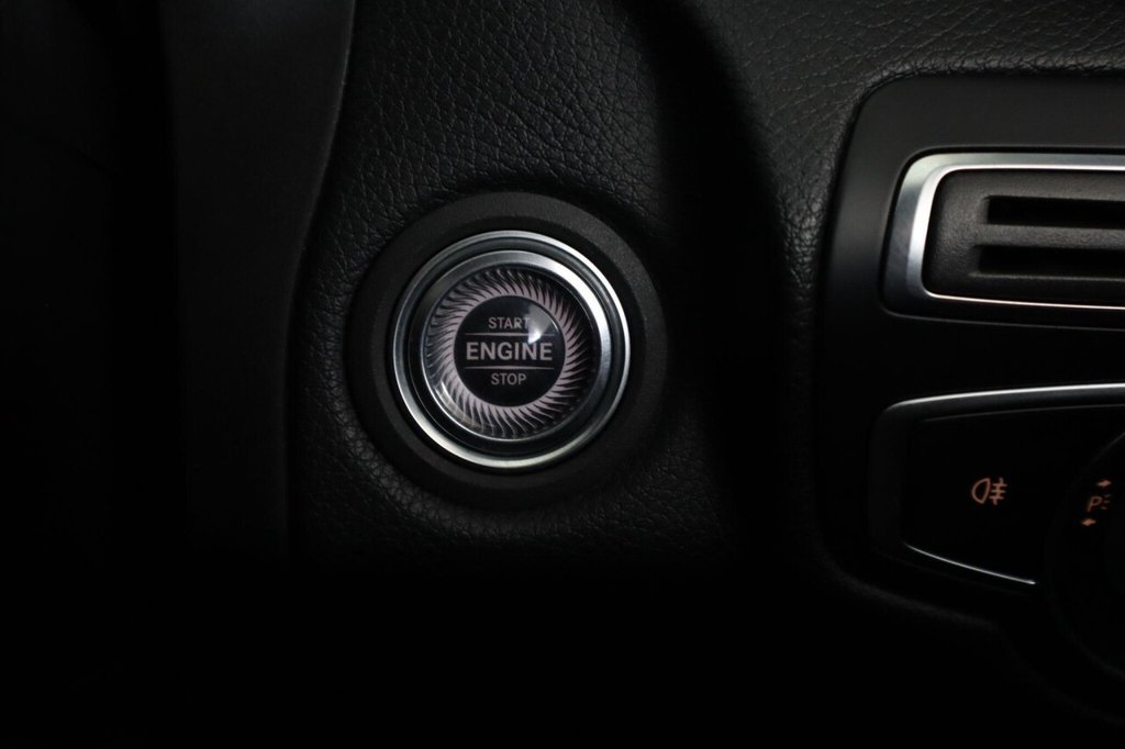 Used Mercedes-Benz C Class 2019 for sale - 76841314: Photo 21