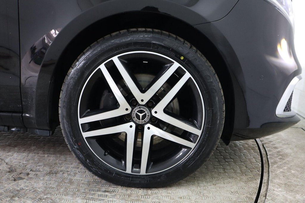 Used Mercedes-Benz V-Class 2020 for sale - 76417617: Photo 31