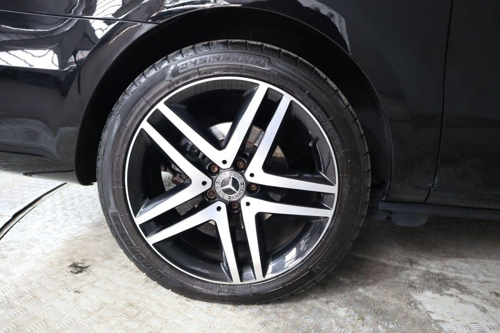 Used Mercedes-Benz V-Class 2020 for sale - 76417617: Photo 32