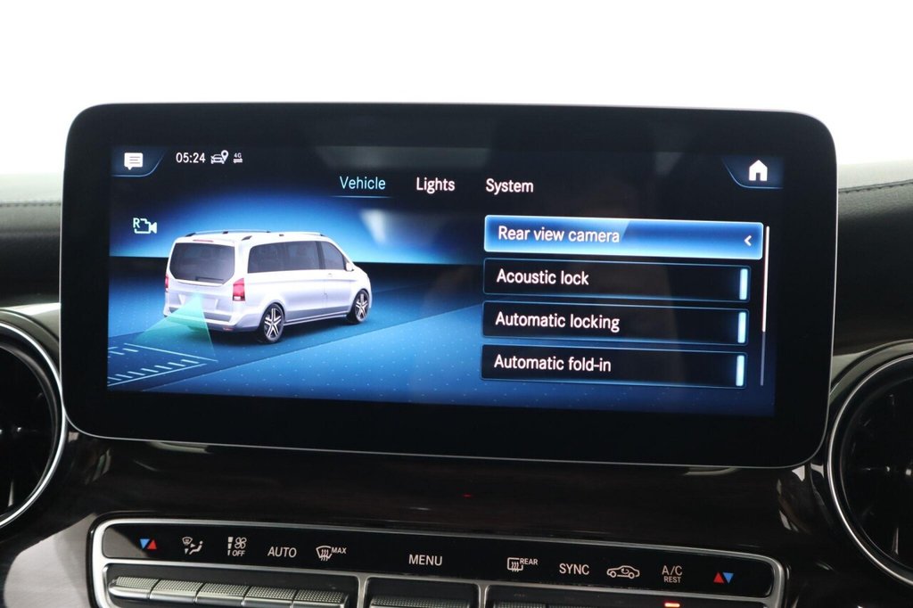 Used Mercedes-Benz V-Class 2020 for sale - 76417617: Photo 45