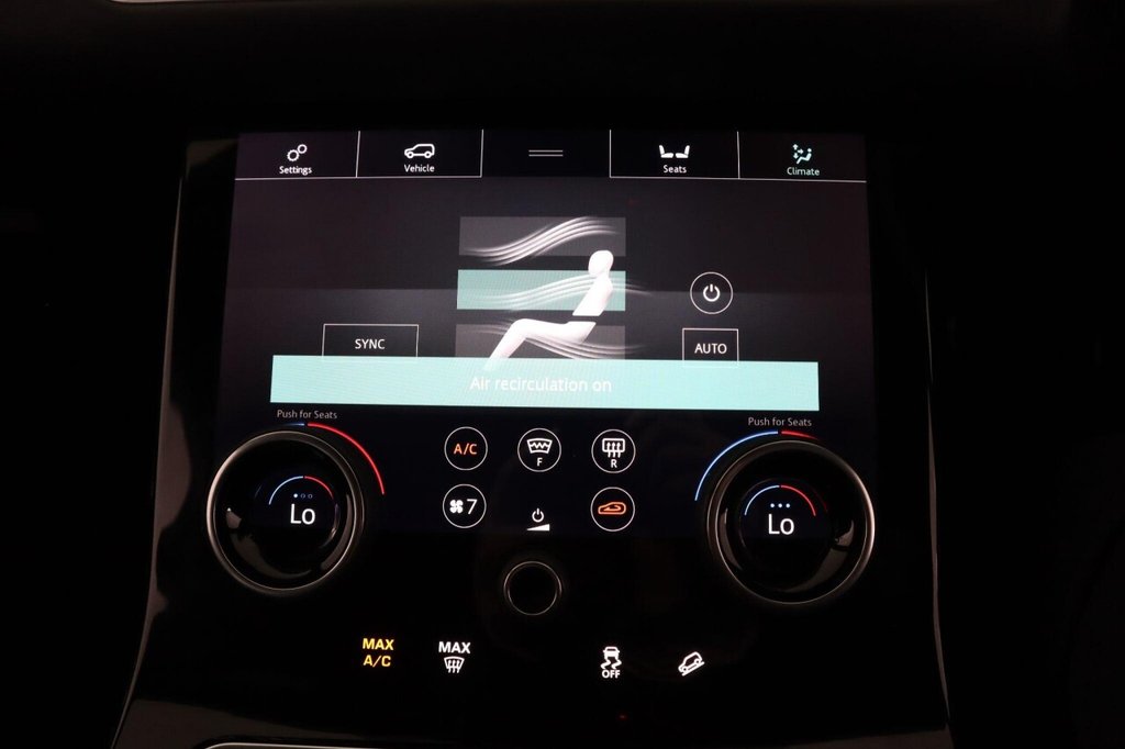 Used Land Rover Range Rover Velar 2019 for sale - 75998551: Photo 36