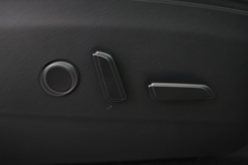 Used Tesla Model Y 2022 for sale - 77327905: Photo 21