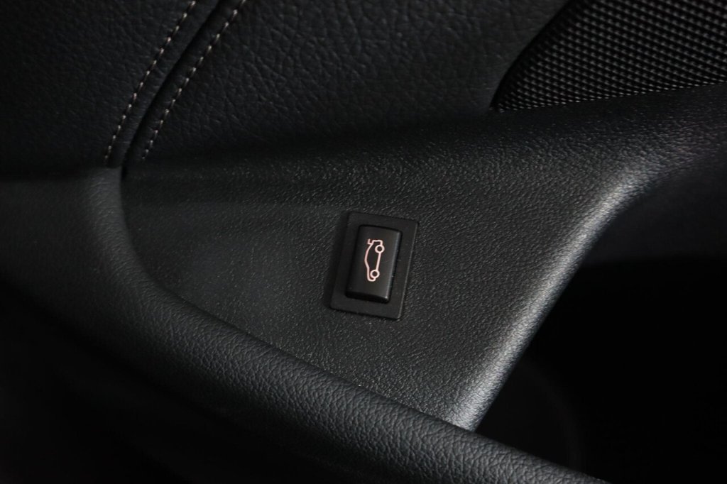 Used BMW 5 Series 2021 for sale - 76356687: Photo 27