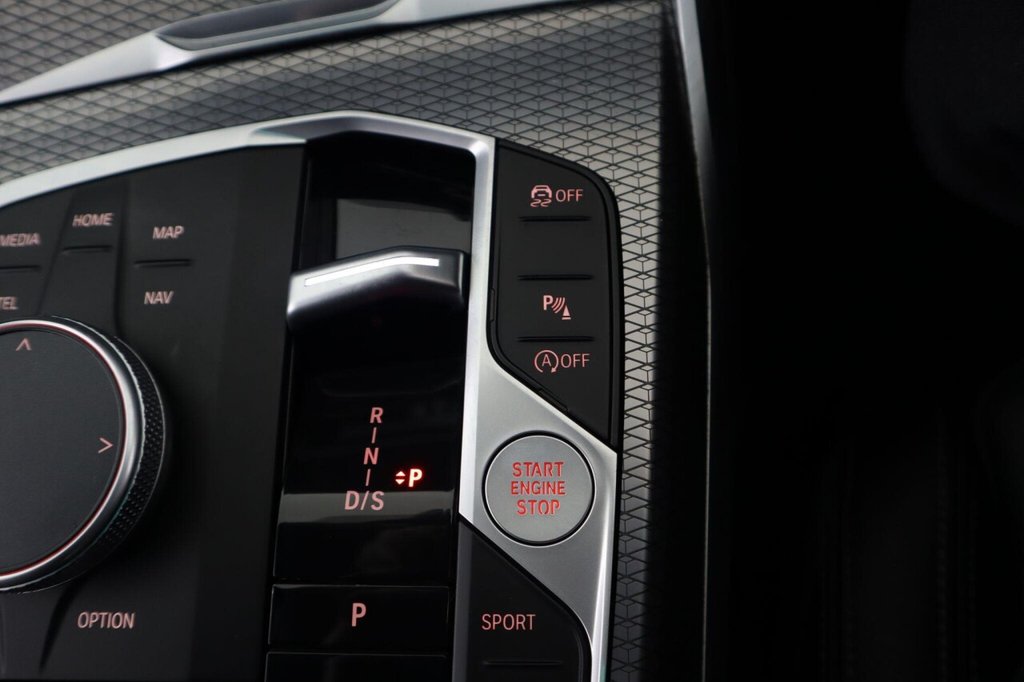 Used BMW 3 Series 2024 for sale - 77991550: Photo 21