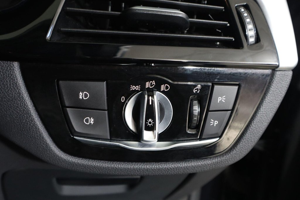 Used BMW 5 Series 2018 for sale - 76642734: Photo 27