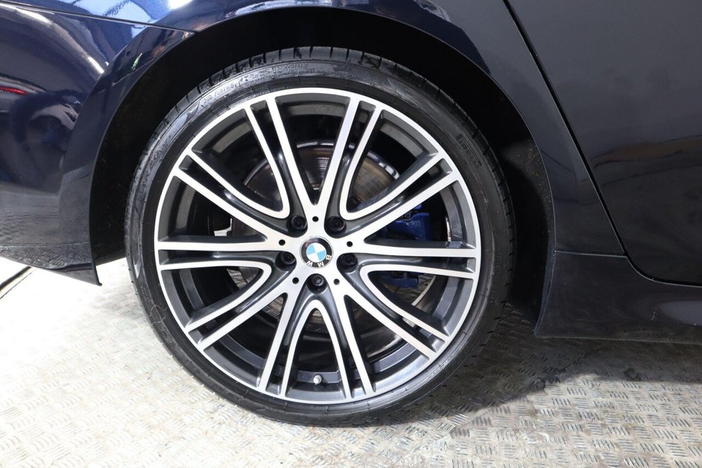 Used BMW 5 Series 2018 for sale - 76642734: Photo 35