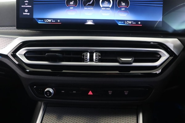 Used BMW 3 Series 2023 for sale - 75597090: Photo 33
