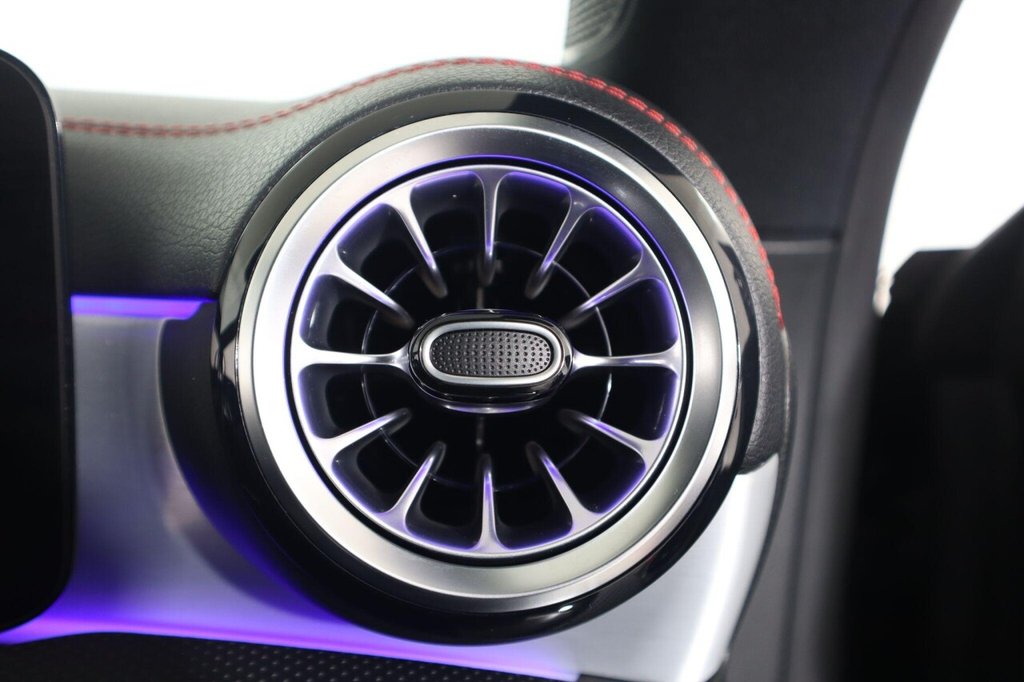 Used Mercedes-Benz CLA 2023 for sale - 77452401: Photo 31