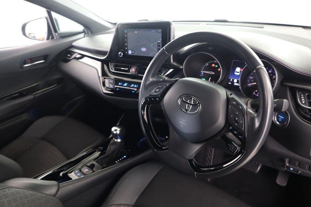 Used Toyota C-HR 2022 for sale - 76333785: Photo 12